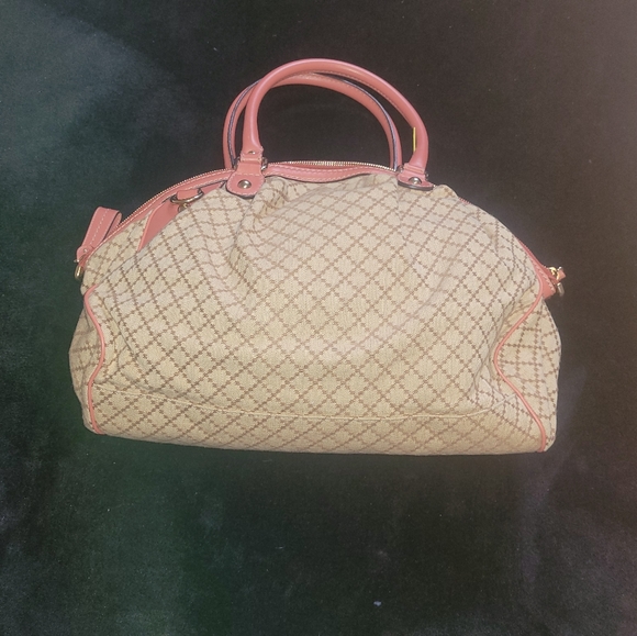 Gucci - Picture 5 of 5